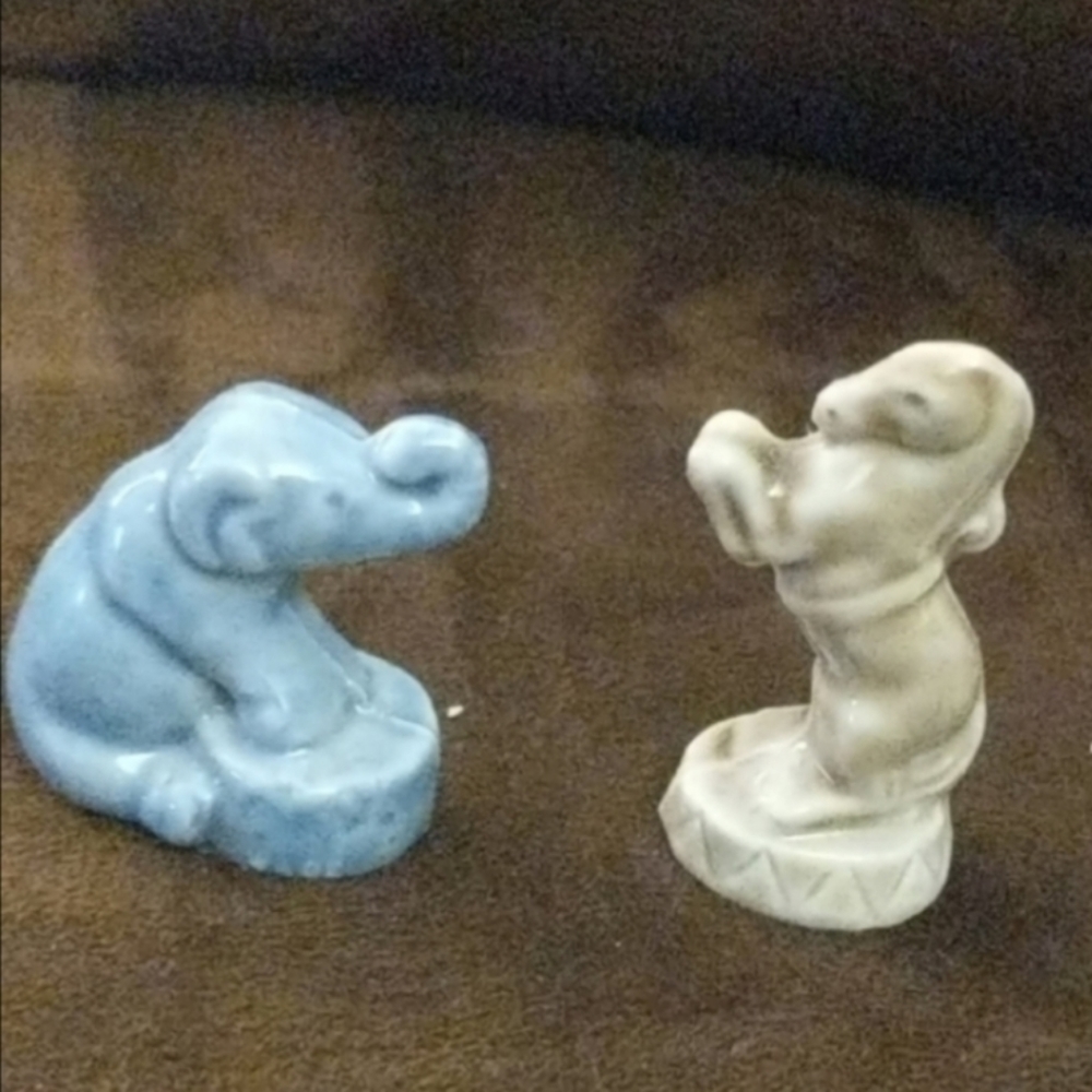 2 Wade "Circus Series" Figurines